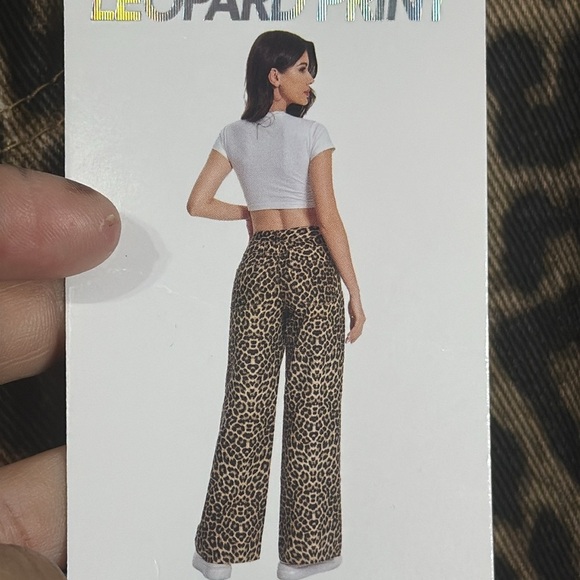 (Q) NWT TELEPATHY -Leopard Print Low Rise Wide Leg Jeans in BrownWomen's,Sz 5/27 - Picture 3 of 12